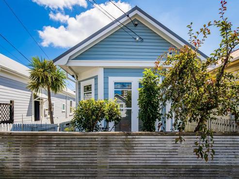 6 Carrington Street, Mount Cook