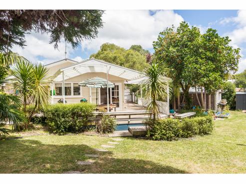 28 Sunray Avenue, Titirangi