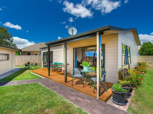 2 Willis Street, Bader