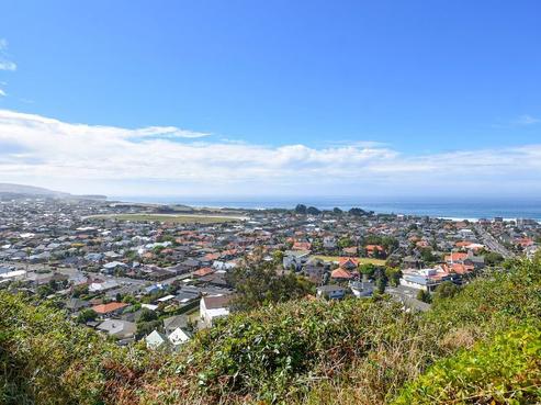 115 Easther Crescent, Kew