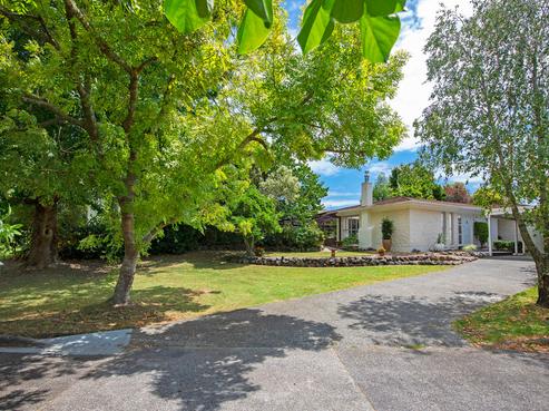 39 Glenmore Road, Sunnyhills