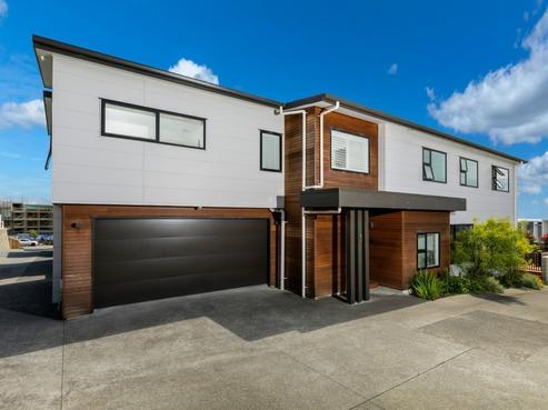 1 Coastview Lane, Long Bay