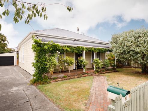 17 Queen Street, Feilding