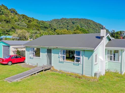4 Pakeha Street, Matata