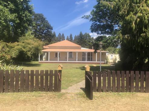 254 Johns Road, Inglewood