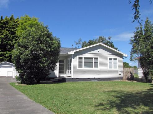 30 Bright Crescent, Maraenui