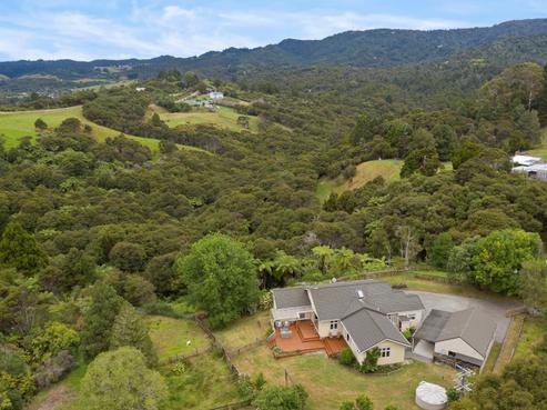 140 Christian Road, Swanson