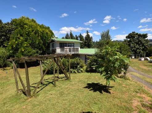 16 Bullians Avenue, Taumarunui