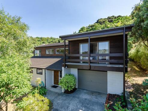 1 Chevalier Way, Crofton Downs