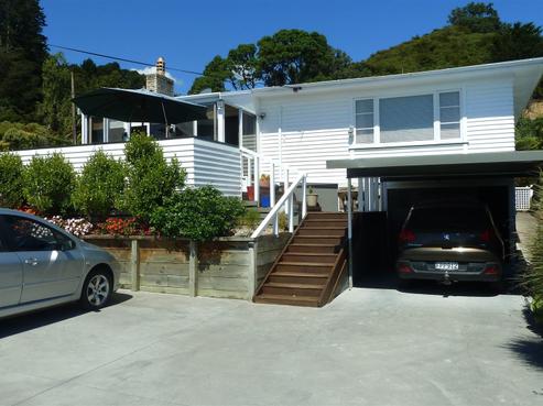 14 Patui Avenue, Thornton Bay
