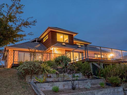 62 The Drive, Paraparaumu Beach