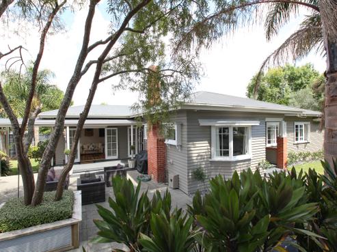 2 Piako Road, Claudelands