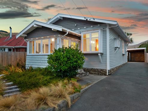 20 Colenso Street, Sumner