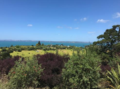 39 Ocean View Crescent, Rakino Island