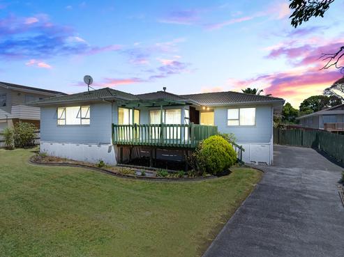 21 Charntay Avenue, Clover Park