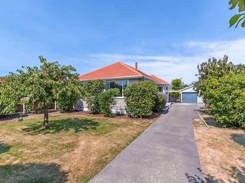 25 Wycola Avenue, Hei Hei