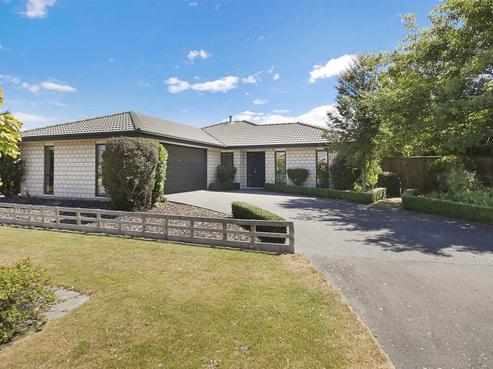 16 Bernadette Street, Aidanfield