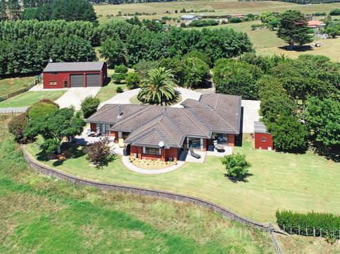 106 Waipipi Wharf Road, Pollok