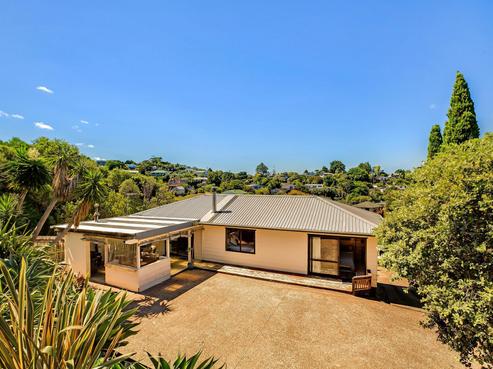 7 Kennedy Road, Surfdale