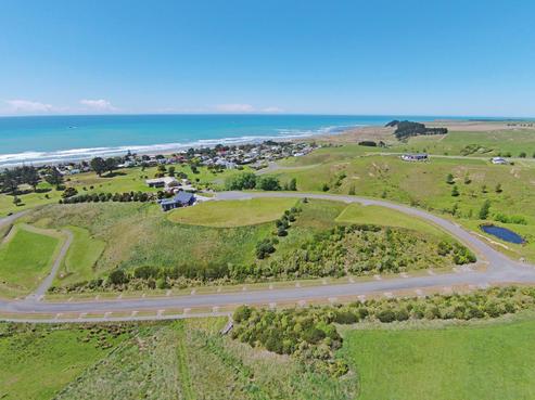 15 Tama Road, Riversdale Beach