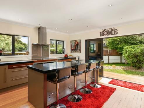 81 Grand Vue Road, Kawaha Point