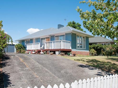 39 Kervil Avenue, Te Atatu Peninsula