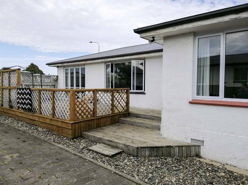 34 Arundel Crescent, Strathern