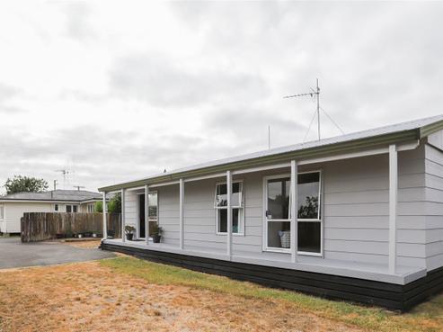 243B Tramway Road, Enderley