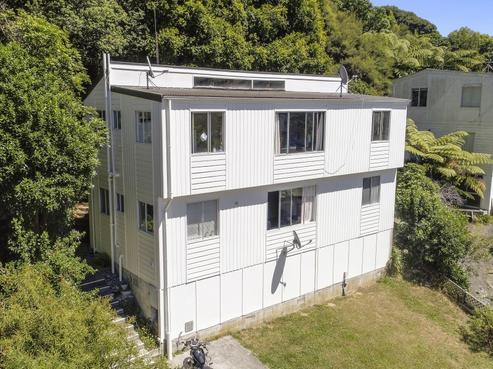 13 Haven Grove, Naenae