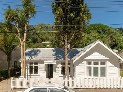 27 Holloway Road, Aro Valley