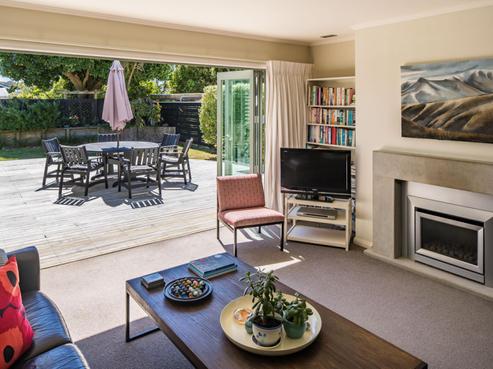 62 Oroua Street, Eastbourne