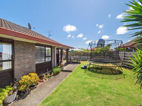 1/52 Edgewater Parade, Waiuku