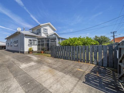 112 Argyle Street, Hawera
