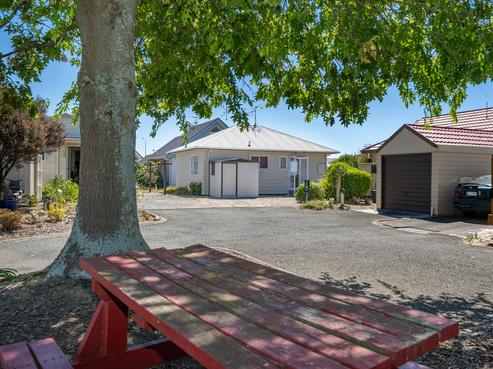5 Birchwood Grove, Richmond