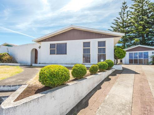 4 Karyn Street, Castlecliff