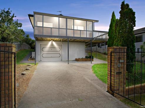 16 Madigan Place, Glendene