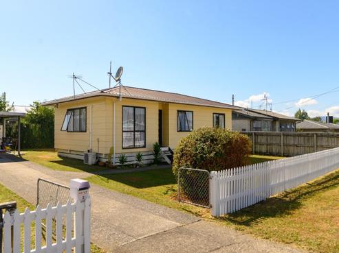 2 Euan Street, Mangakakahi