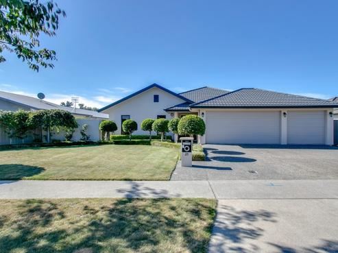 21 Merlot Drive, Greenmeadows