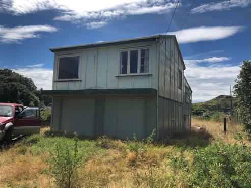21 Point Road, Mokau