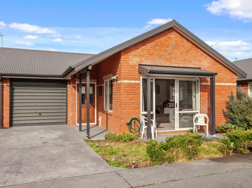 2/156 Main South Road, Sockburn
