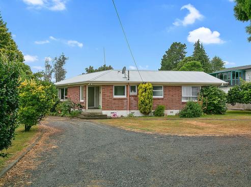 19 Byron Street, Leamington