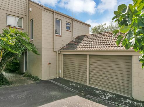 6/8 Hamilton Road, Herne Bay