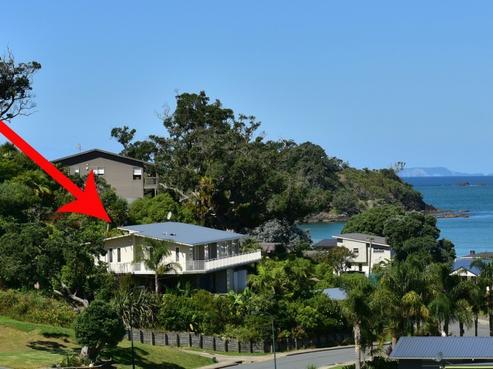 12 Motutara Road, Oakura Coast