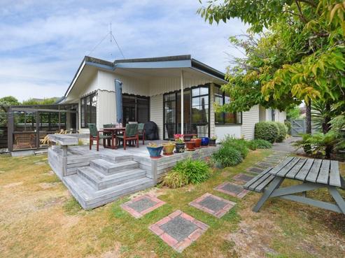 40 Whirinaki Crescent, Heretaunga