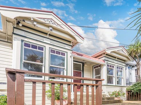 549 Adelaide Road, Berhampore