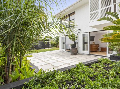 2/20 Kawerau Avenue, Devonport