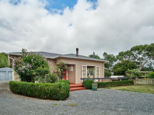 50A Painua Road, Hokio Beach