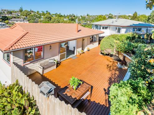 1/15 Sunburst Lane, Torbay