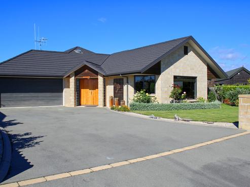 8 Dobson Street, Gleniti