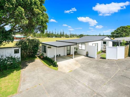 4A Centreway Road, Orewa